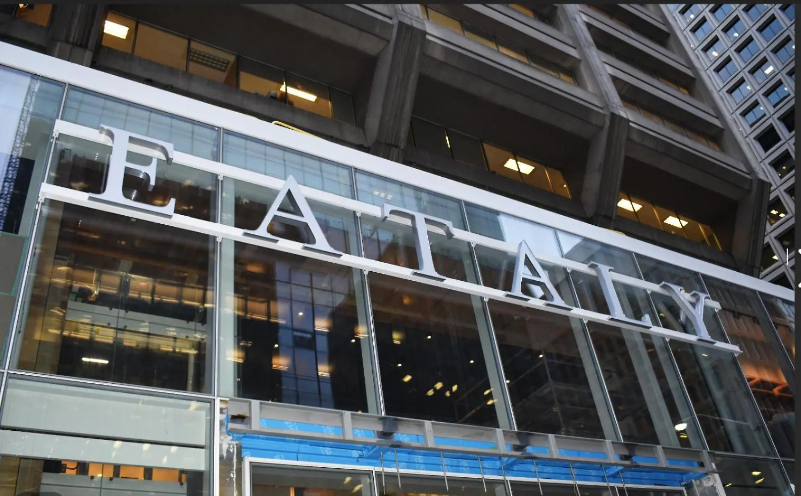 Luxury Condo On Bay Street Toronto Apartment